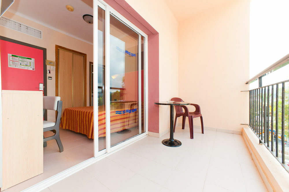 The Red Hotel By Ibiza Feeling - Adults Only San Antonio  Exterior photo