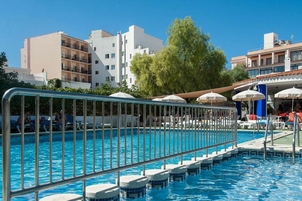 The Red Hotel By Ibiza Feeling - Adults Only San Antonio  Exterior photo